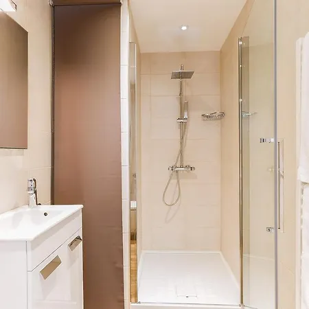 Cozy Riviera - 1 Min From The Beach * Cannes
