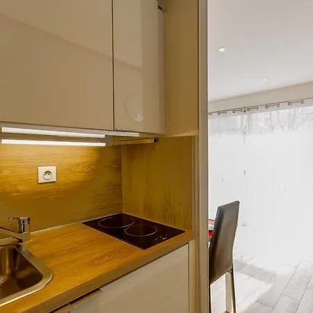 Cozy Riviera - 1 Min From The Beach Cannes